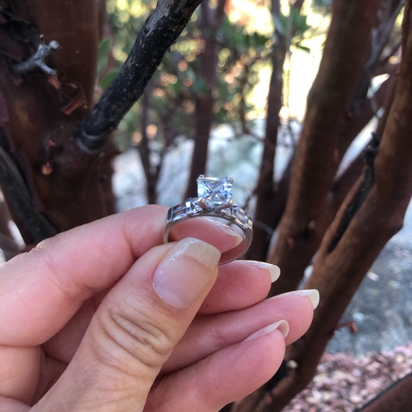 Vintage Sterling Silver 925 Ring Princess Cut Cubic Zirconia Engagement Size 7 - Picture 12 of 16